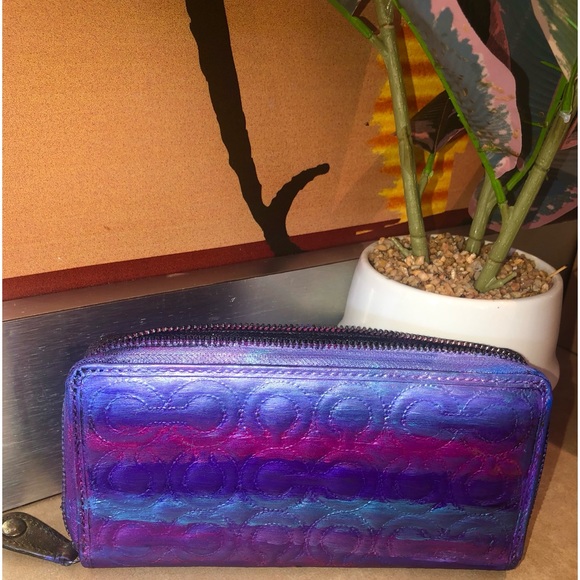 Coach Custom Design Metallic Multi Colored Signature C Leather Zip Wallet - Picture 4 of 10